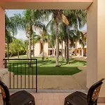 Club Esse Aquilia Village Hotel 4*