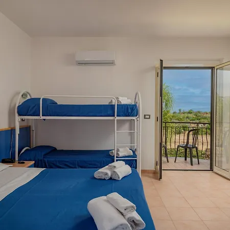 מלון Club Esse Aquilia Village