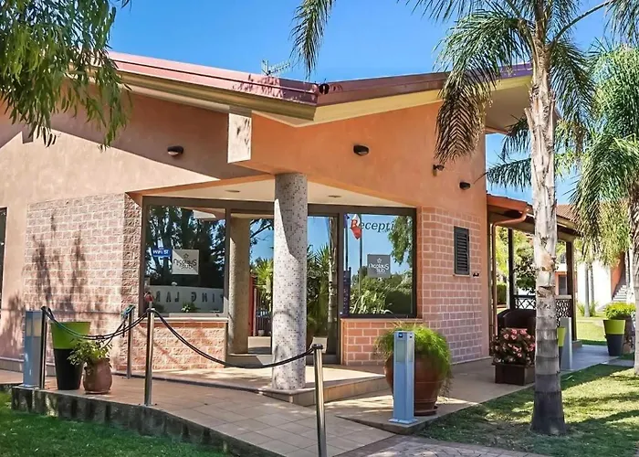 Club Esse Aquilia Village