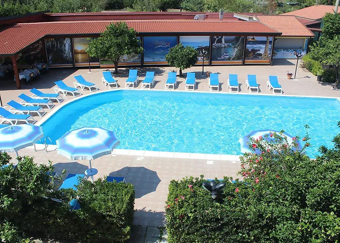 Club Esse Aquilia Village Szálloda Badolato Marina