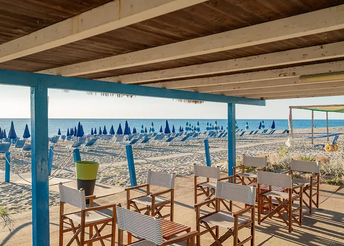 Szálloda Club Esse Aquilia Village 4*